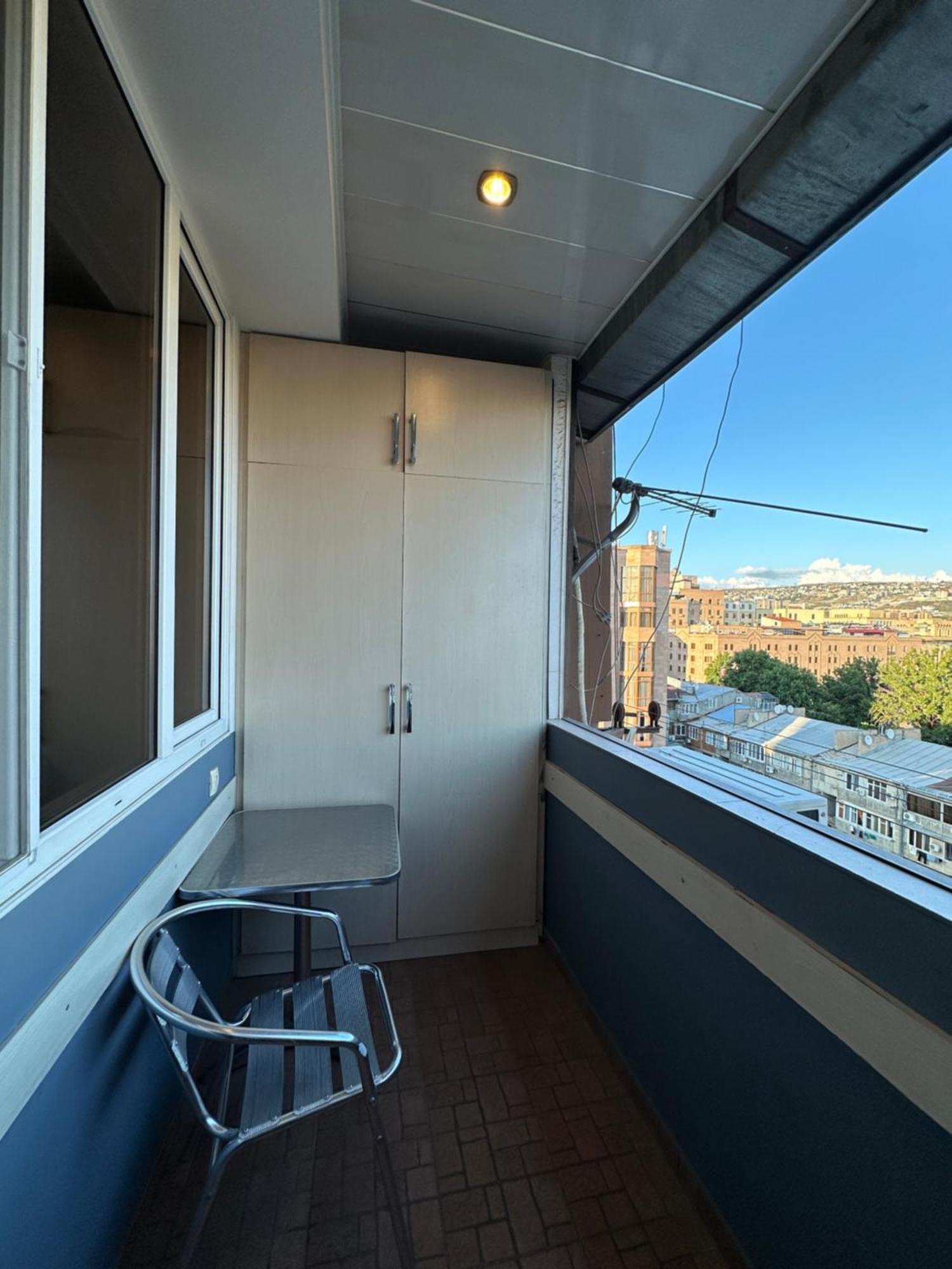 Yeznik Koghbatsi - Amiryan Crossroads 1 Bedroom Comfy Apartment With Balcony Ko100 Jerevan Buitenkant foto