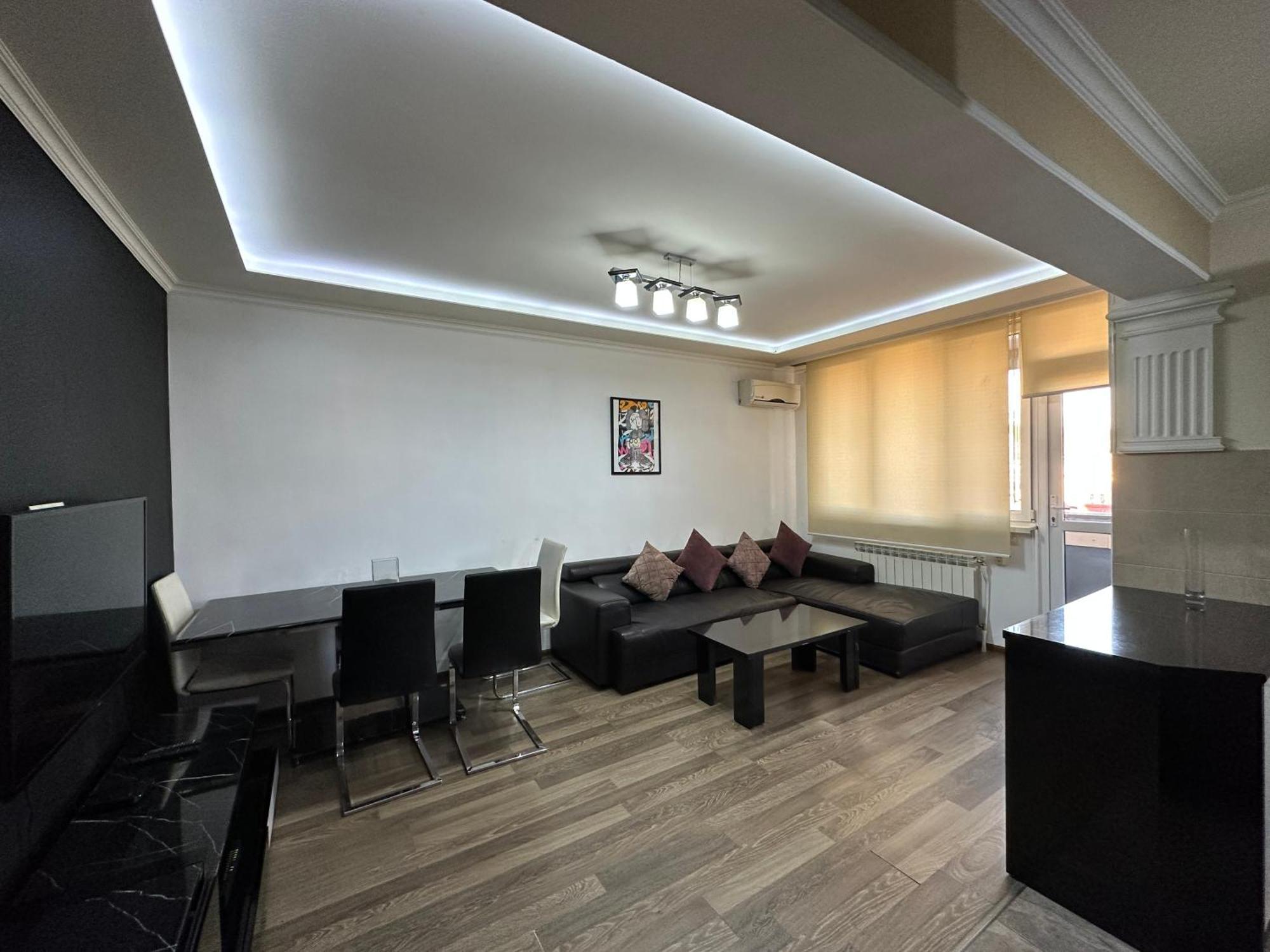 Yeznik Koghbatsi - Amiryan Crossroads 1 Bedroom Comfy Apartment With Balcony Ko100 Jerevan Buitenkant foto