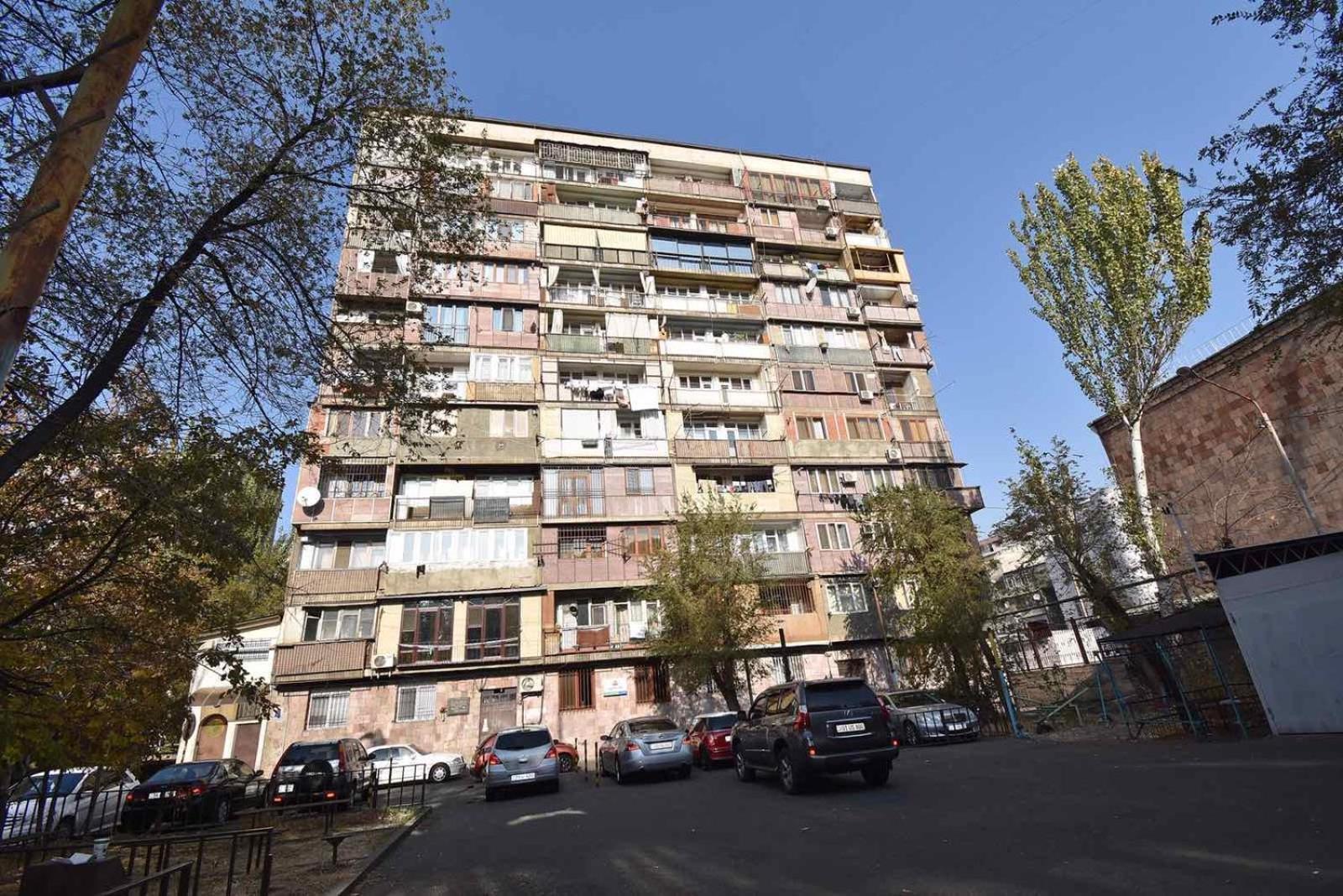 Yeznik Koghbatsi - Amiryan Crossroads 1 Bedroom Comfy Apartment With Balcony Ko100 Jerevan Buitenkant foto